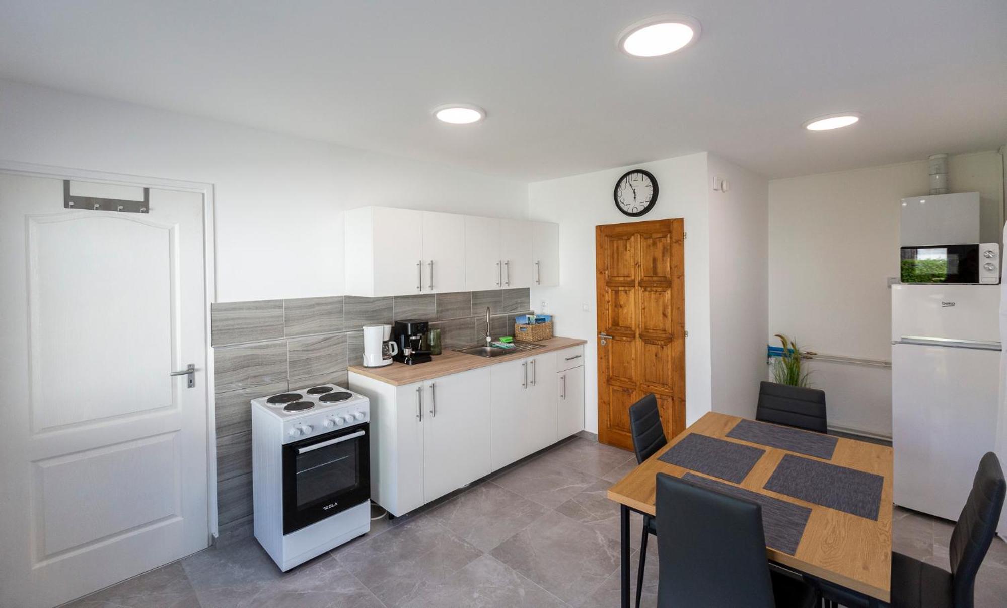 Park Apartman Sarrod Εξωτερικό φωτογραφία